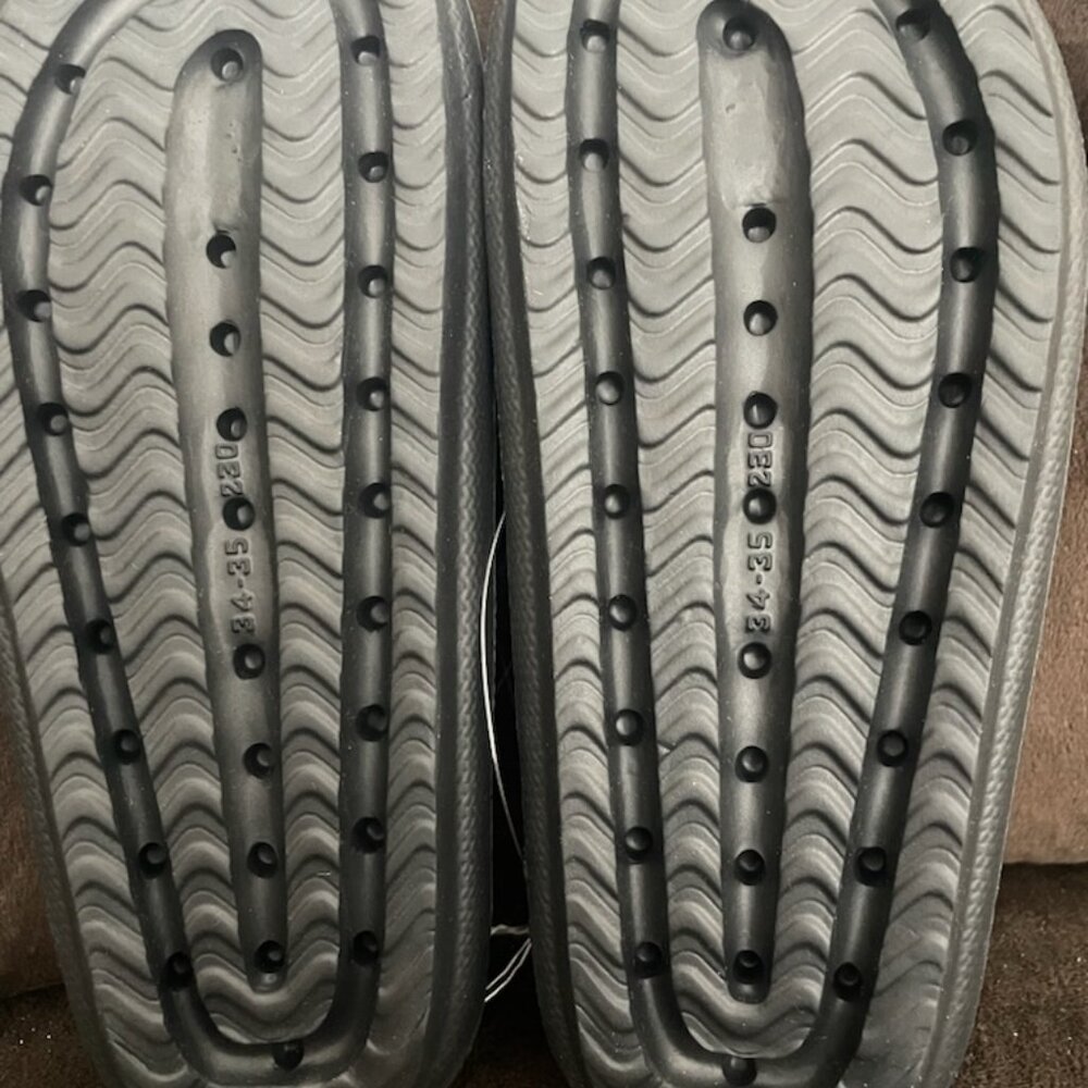 Sliders - Picture 2 of 3